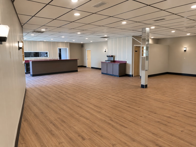 More Photos Of 3208 N Graham St, Charlotte Restaurant For Lease