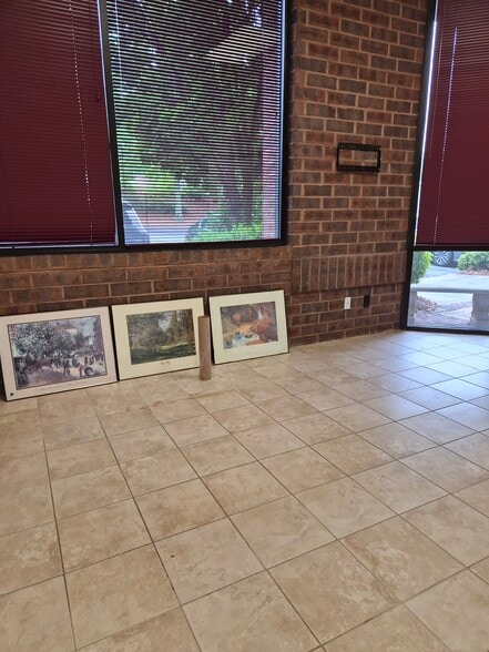 More Photos Of 470 Satellite Blvd NE, Suwanee Warehouse For Lease