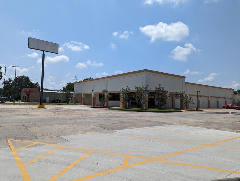 More Photos Of 1657 Saint Mary St, Thibodaux General Retail For Lease