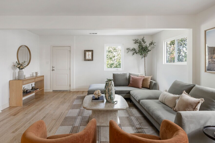 More Photos Of 2352 Forney St, Los Angeles Multifamily For Sale