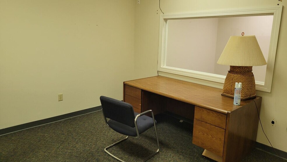 More Photos Of I-55 North Frontage, Jackson Office For Sale