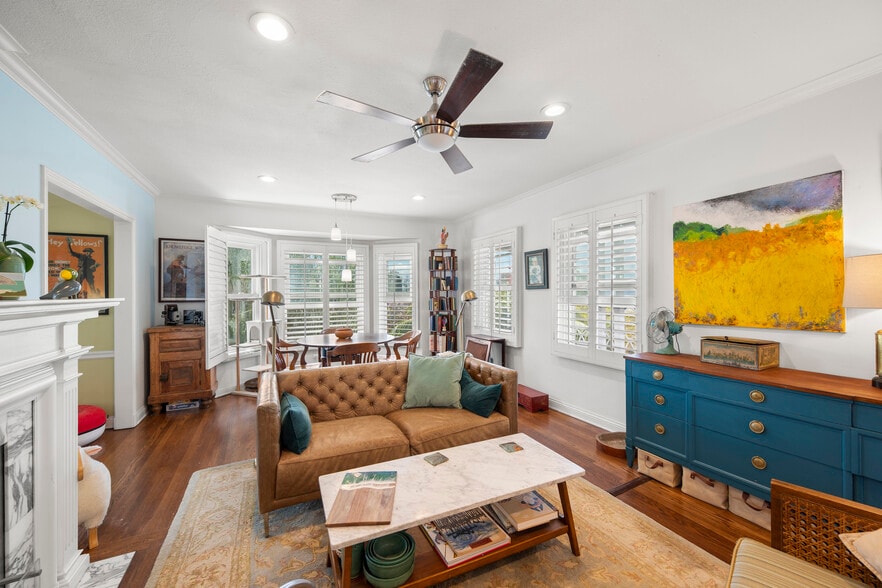 More Photos Of 112-20 E Redwood St, San Diego Apartments For Sale
