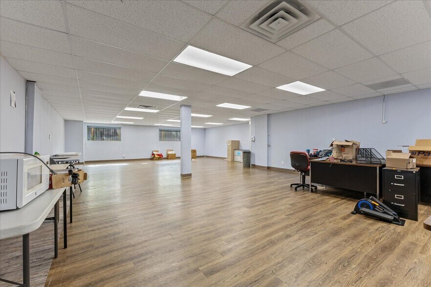 More Photos Of , Detroit Office For Sale