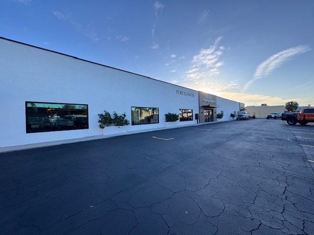 Primary Photo Of 2030-2046 Harvard St, Sarasota Showroom For Lease
