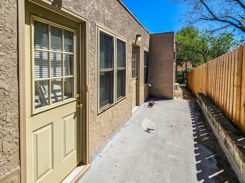 More Photos Of 6605 Maple St, Omaha Office For Lease