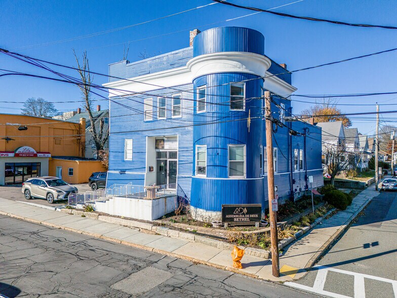 More Photos Of 29 Spruce St, Milford Religious Facility For Sale