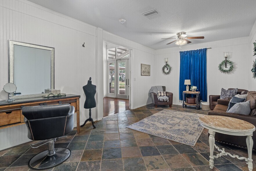 More Photos Of 8123 S Lecanto Hwy, Lecanto Restaurant For Sale