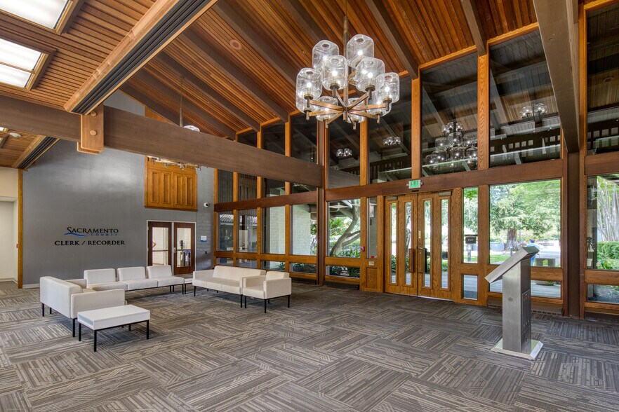 More Photos Of 3636-3640 American River Dr, Sacramento Office For Sale