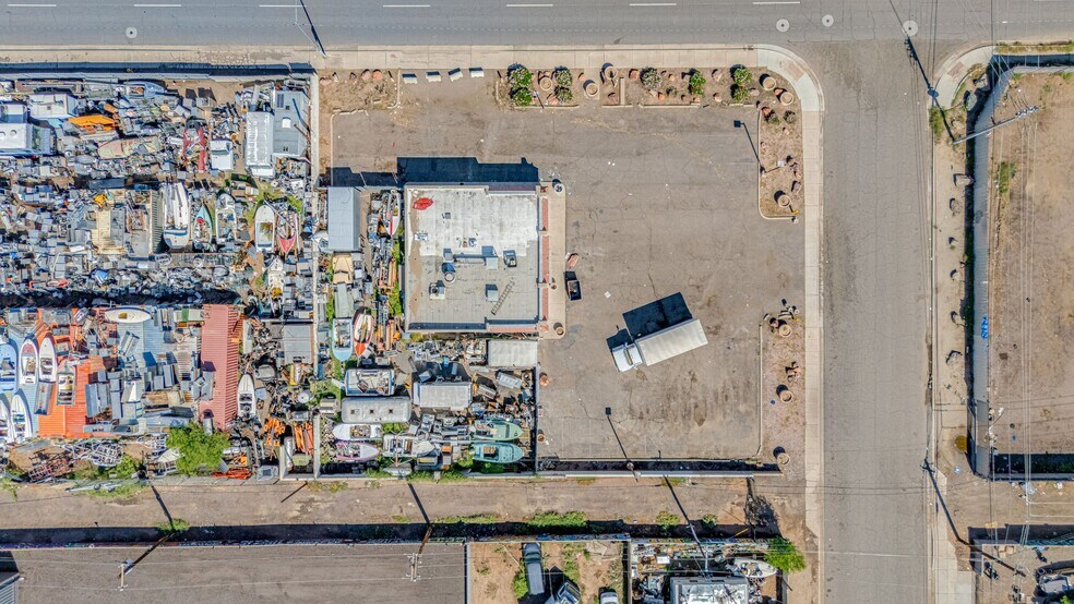 More Photos Of 1809-1817 W Grant st, Phoenix Industrial For Sale
