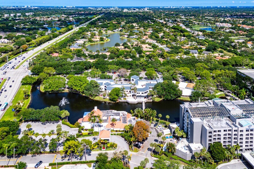 More Photos Of 7820-7860 Glades Rd, Boca Raton Office For Lease