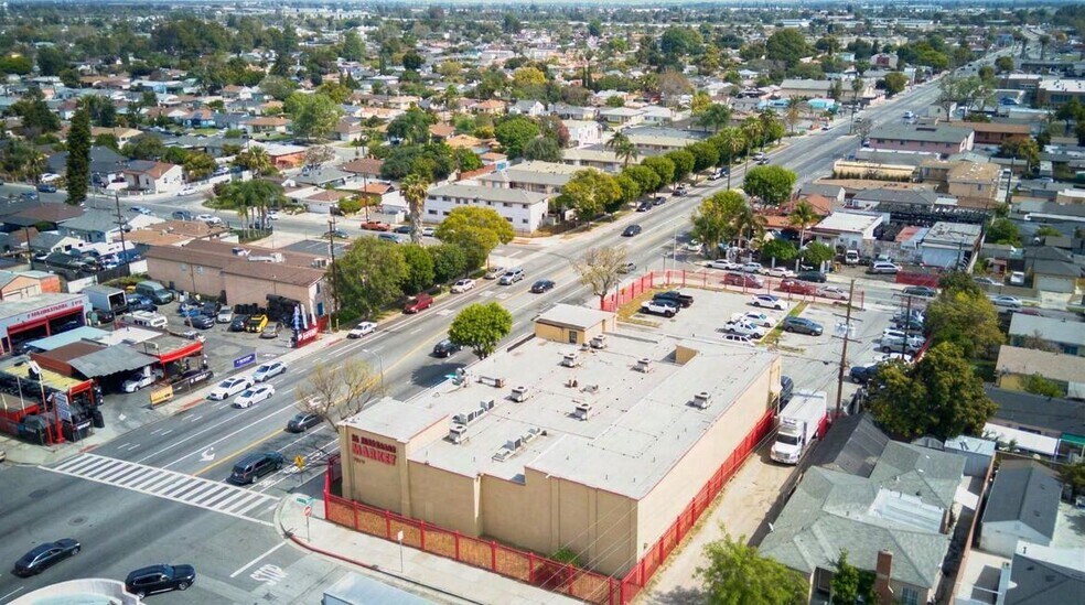 More Photos Of 1900 E Alondra Blvd, Compton Supermarket For Sale
