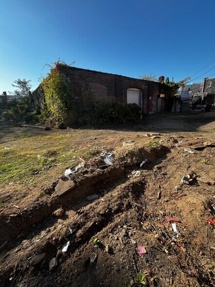 More Photos Of 1318-24 W Luzerne St, Philadelphia Warehouse For Sale