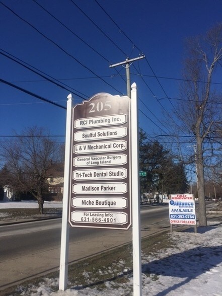 More Photos Of 205 Smithtown Blvd, Nesconset Office For Sale