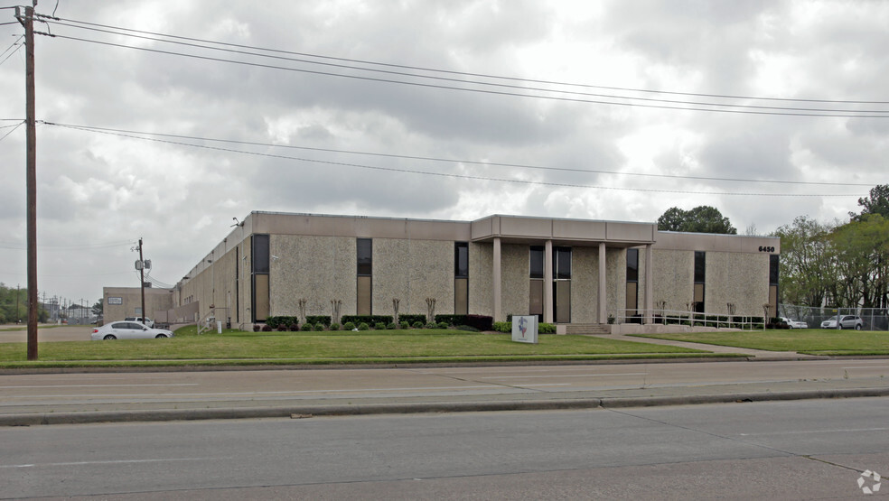 Primary Photo Of 6450 Bingle Rd, Houston Warehouse For Lease