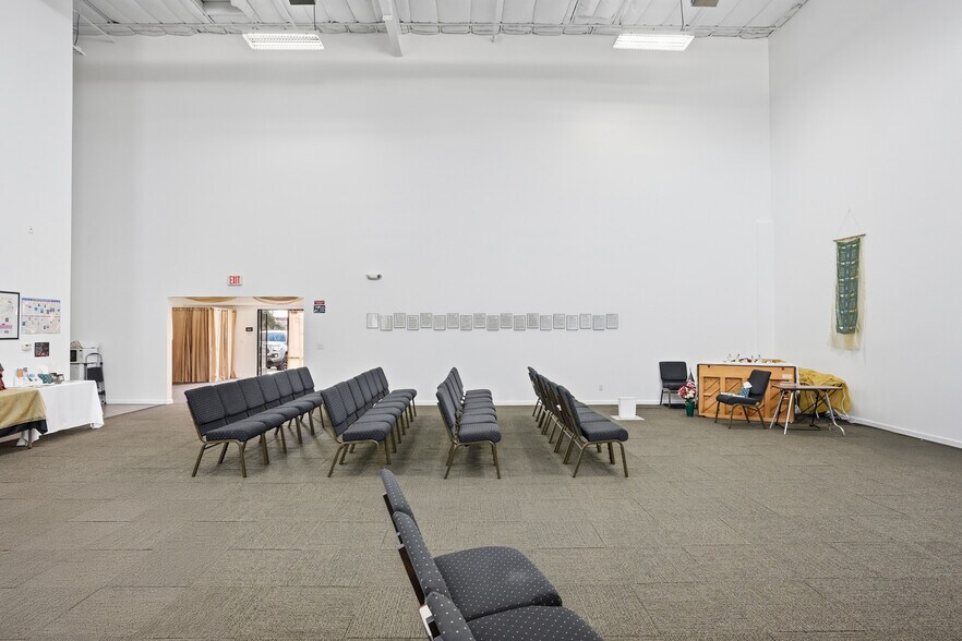 More Photos Of 203-205 W Central Ave, Lompoc Office For Sale