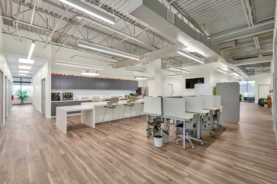 More Photos Of 14150 Huffmeister Rd, Cypress Coworking Space