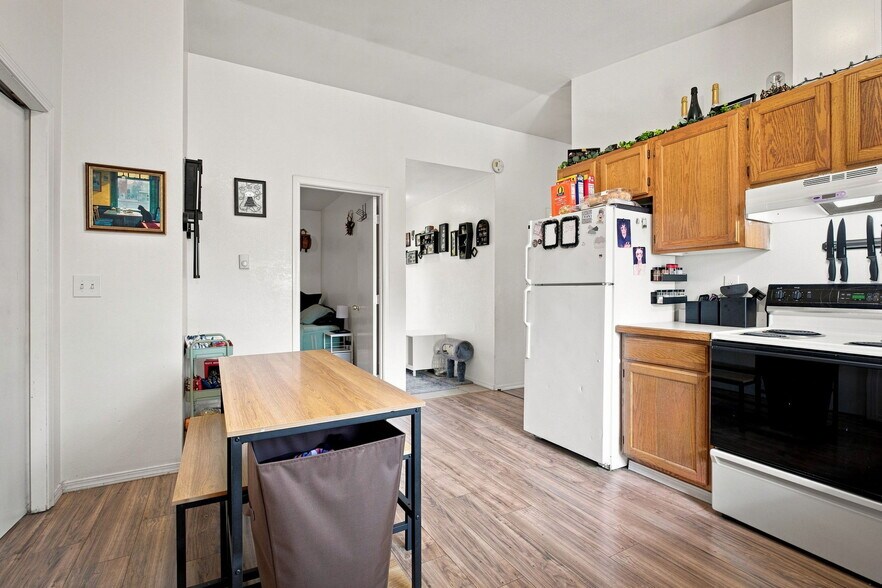 More Photos Of 1403-1407 S 18th Ave, Yakima Apartments For Sale