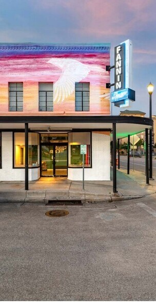 More Photos Of 4118 Fannin St, Houston Storefront For Sale