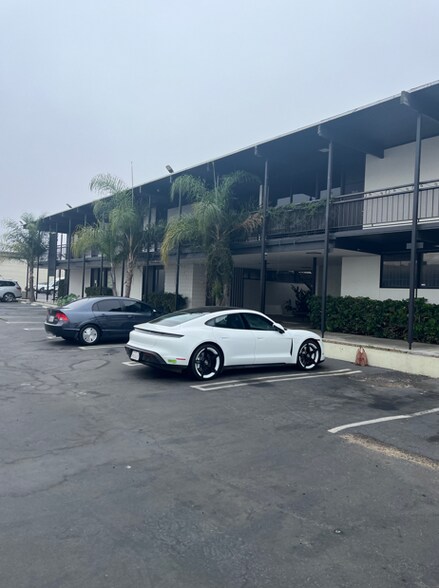 More Photos Of 16020 S Western Ave, Gardena Medical For Lease