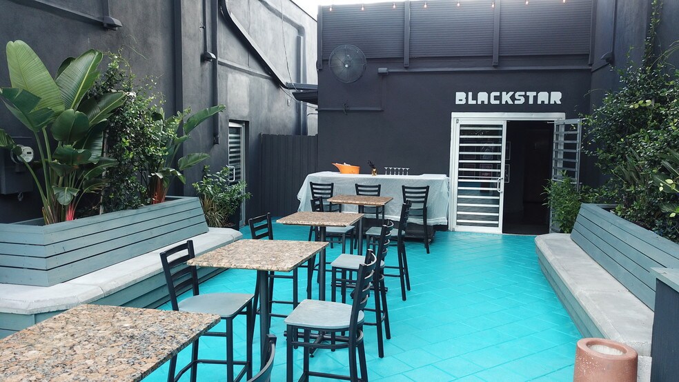 More Photos Of 47 W Amelia St, Orlando Bar For Sale