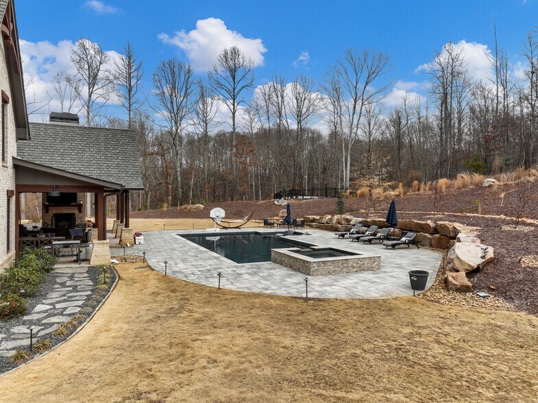 More Photos Of 3263 Tanners Mill Rd, Gainesville Specialty For Sale