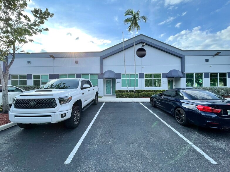More Photos Of 757 Shotgun Rd, Sunrise Light Manufacturing For Lease