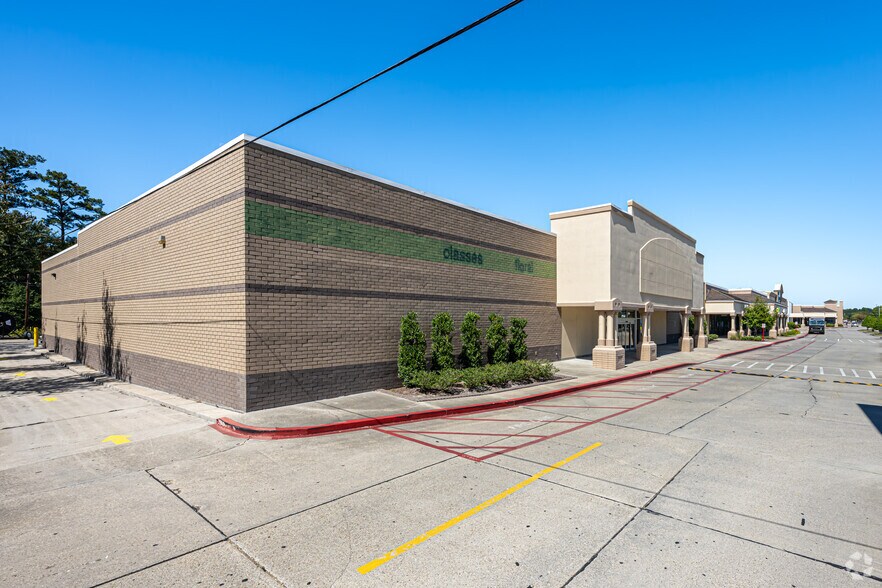 More Photos Of 105-135 Northshore Blvd, Slidell Unknown For Sale