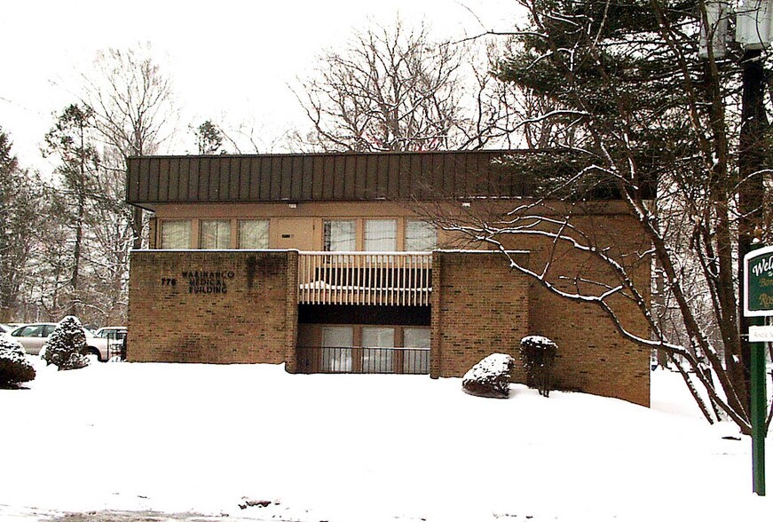 More Photos Of 776 E 3rd Ave, Roselle Medical For Lease