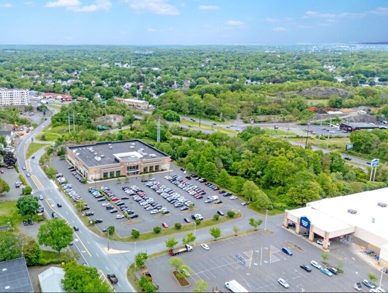 More Photos Of 1450 Broadway, Saugus Health Club For Sale