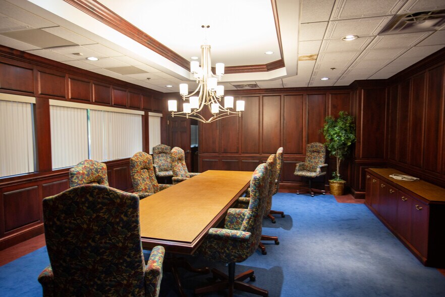 More Photos Of 8401 Valencia College Ln, Orlando Schools For Sale