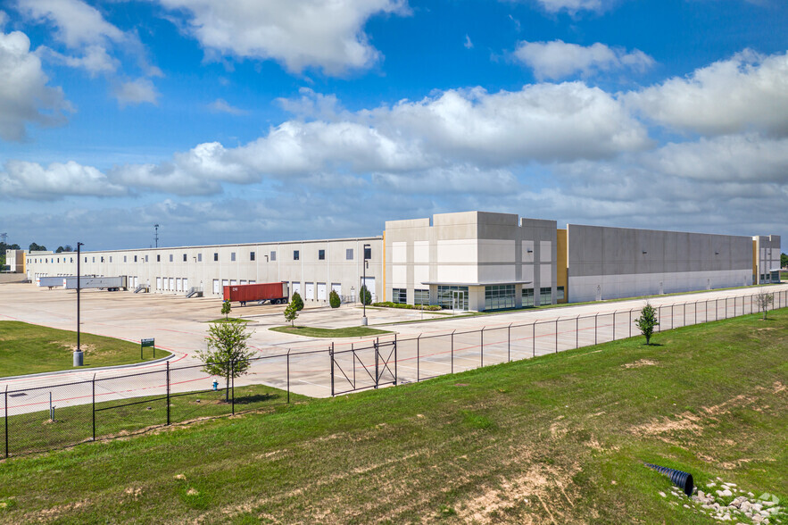 Primary Photo Of 2244 N Mason, Katy Warehouse For Lease