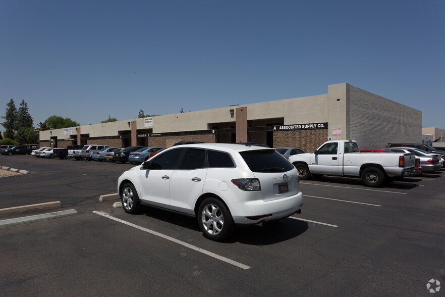 More Photos Of 3464 W Earll Dr, Phoenix Warehouse For Lease