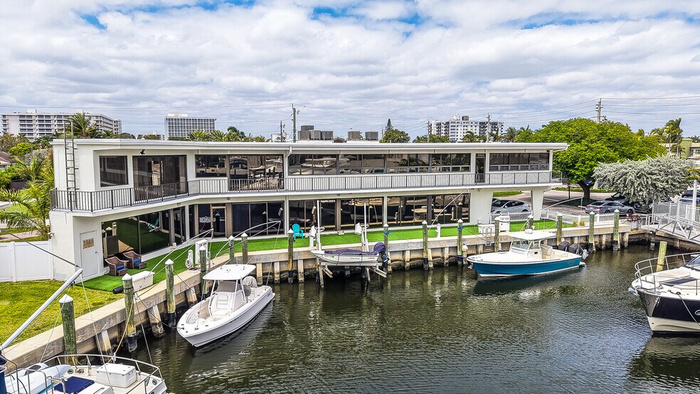 More Photos Of 4322-4334 E Tradewinds Ave, Lauderdale-by-the-Sea Loft Creative Space For Lease
