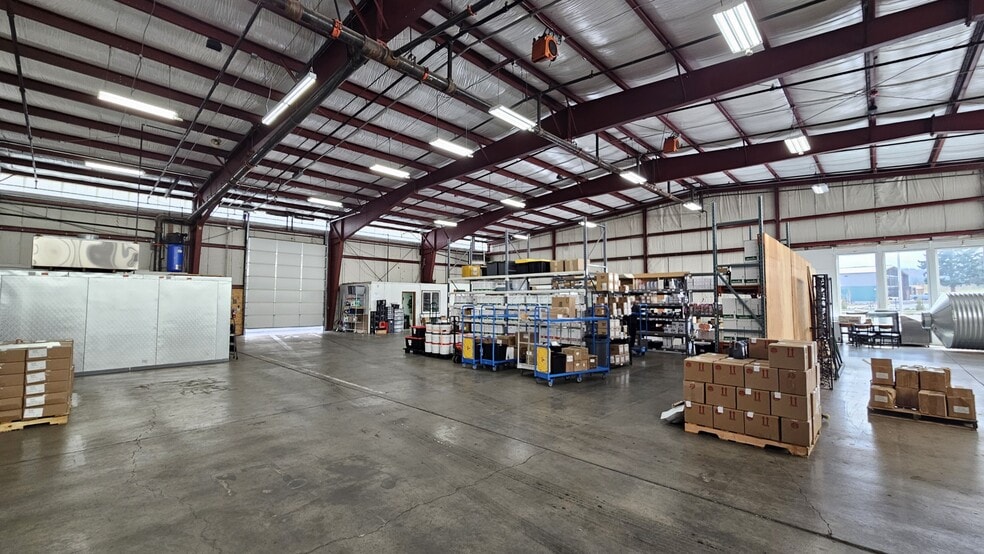 More Photos Of 841 3rd Ave, Longview Industrial For Lease