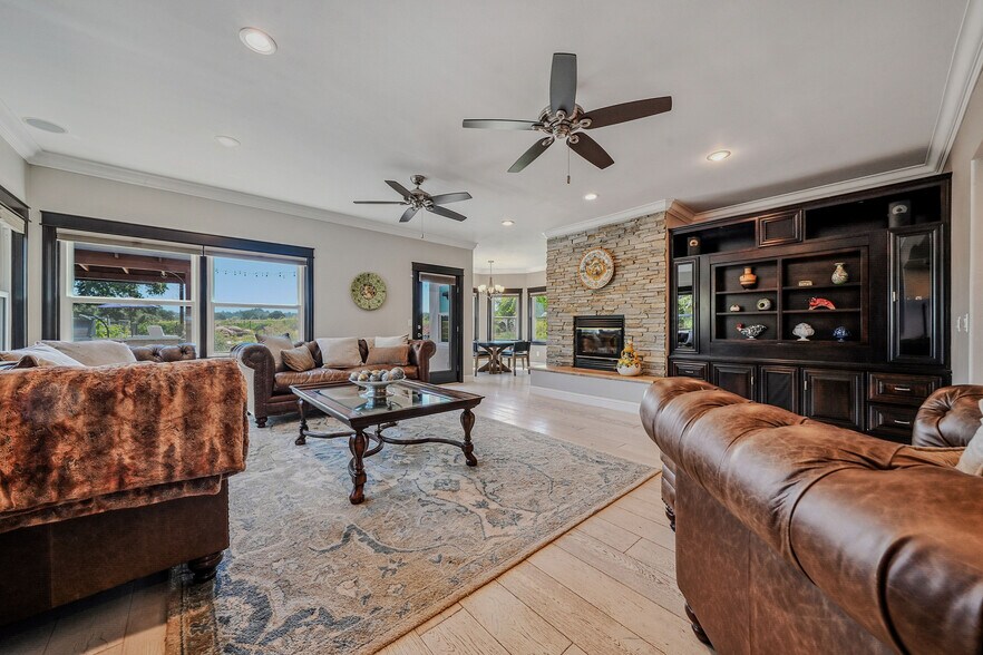 More Photos Of 10786 Shenandoah Rd, Plymouth Winery Vineyard For Sale
