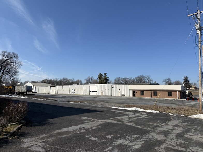 More Photos Of 301 Wilson St, Martinsburg Auto Dealership For Lease