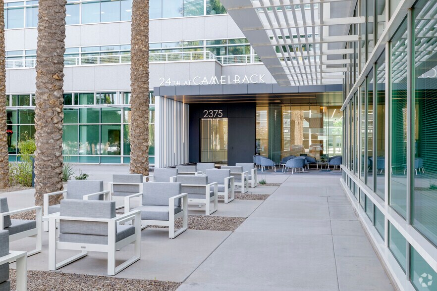 More Photos Of 2375 E Camelback Rd, Phoenix Office For Lease