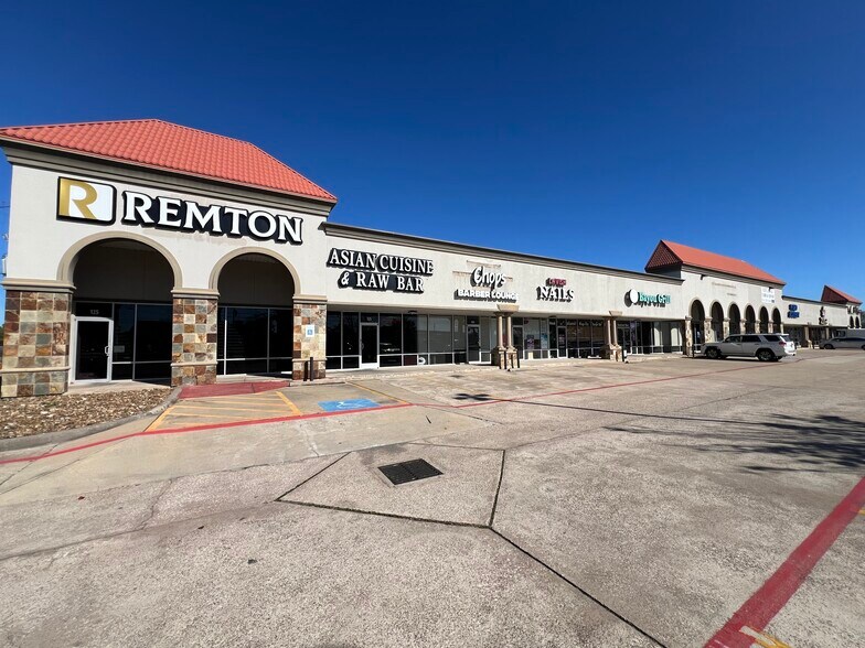 More Photos Of 1615 E Broadway St, Pearland Unknown For Lease