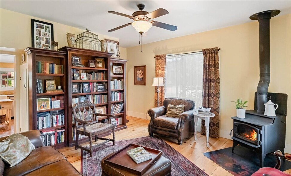 More Photos Of 44510 State 96 Hwy, Seiad Valley Land For Sale