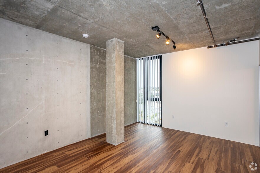 More Photos Of 4075 Park Blvd, San Diego Apartments For Lease