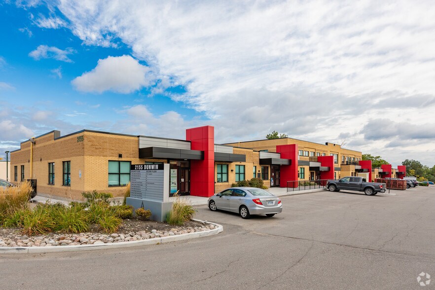 Primary Photo Of 2155 Dunwin Dr, Mississauga Office Residential For Sale