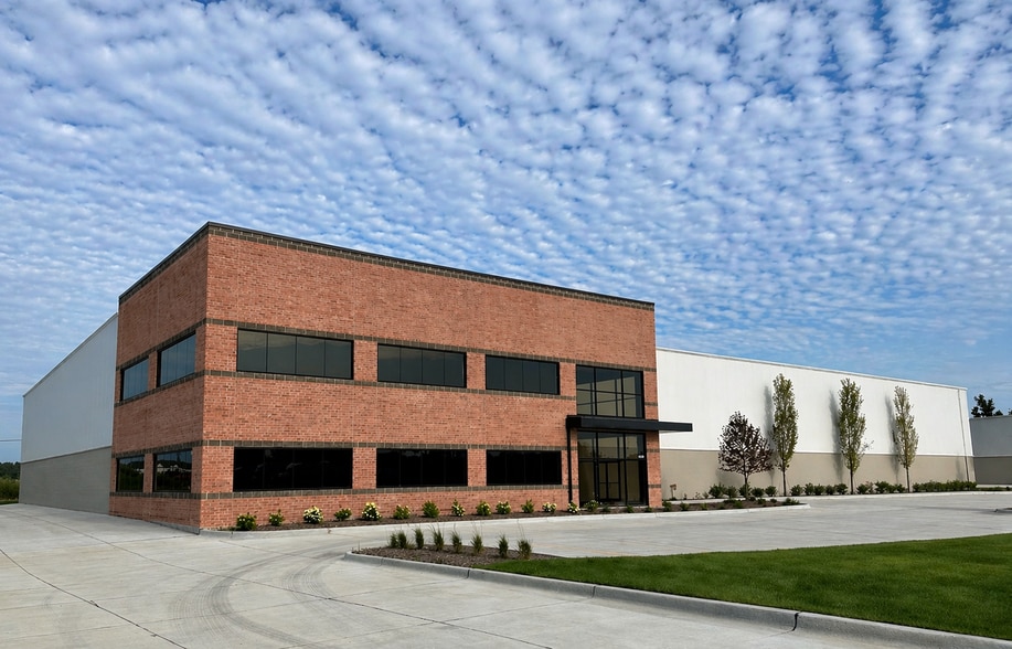 Primary Photo Of 70831 Korte Rd, Romeo Distribution For Lease