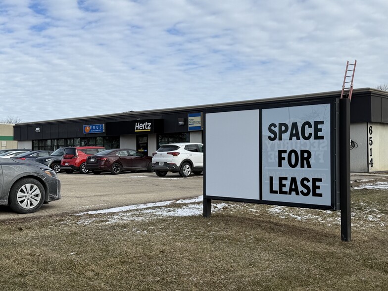 Primary Photo Of 6514 Odana Rd, Madison Freestanding For Lease