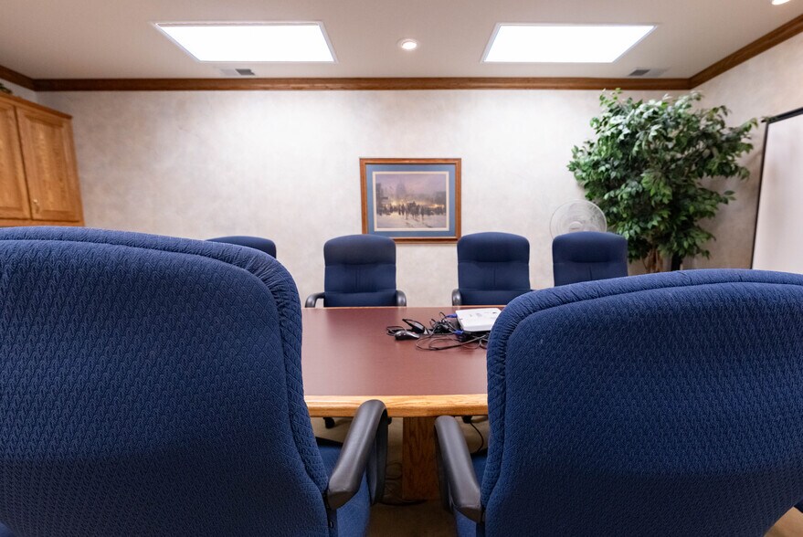 More Photos Of 4132 Elida Rd, Lima Medical For Sale