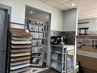 More Photos Of 5203-5205 Broadway St, Pearland Freestanding For Lease