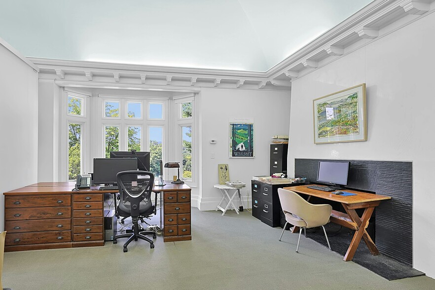 More Photos Of 20 Nazareth Way, Philipstown Specialty For Sale