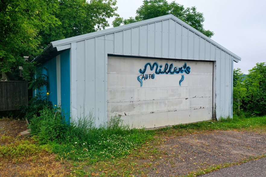 More Photos Of 120 N Main St, Medford Storefront For Sale