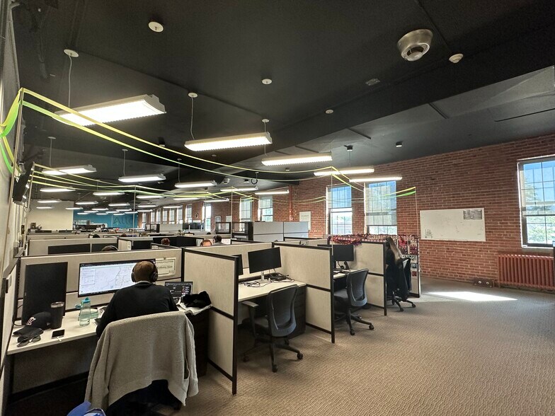 More Photos Of 200 S 21st St, Lincoln Unknown For Sale