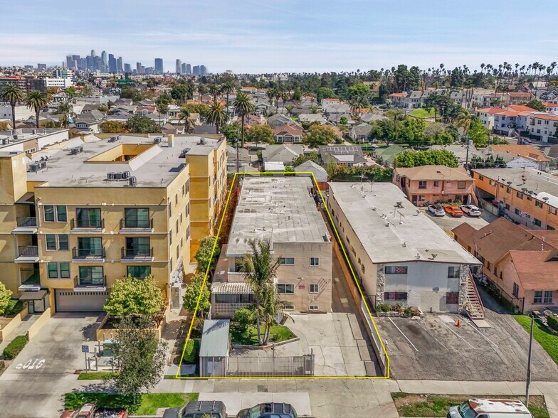 More Photos Of 1046 S Norton Ave, Los Angeles Apartments For Sale