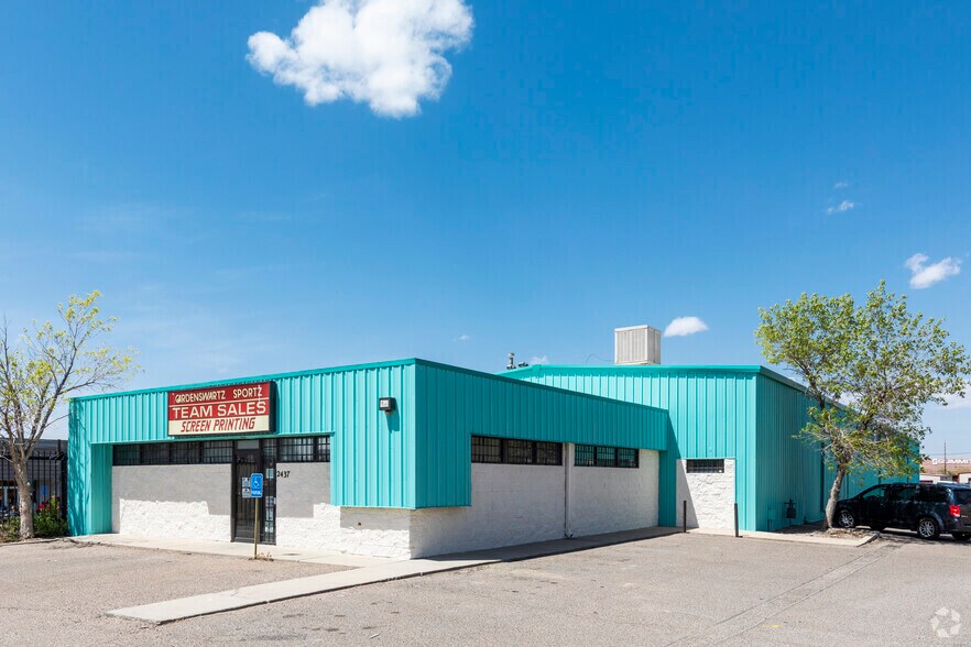 Primary Photo Of 2437 Menaul Blvd NE, Albuquerque Freestanding For Sale